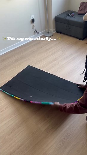 So for wall hangings I normally have two methods. Soft-backed & Hard-Backed. Which one I do really just depends on the size & shape of the rug. Soft backed hangings are made the normal way you would back a rug. Whichever method you normally use & you can attach hooks or d-rings to the back. This is better for smaller rugs & shapes that won't really fold or bend or flop over since they are small in area anyway. A larger rug soft backed would droop or curve in. Hardbacked rugs like this Rick & Mor