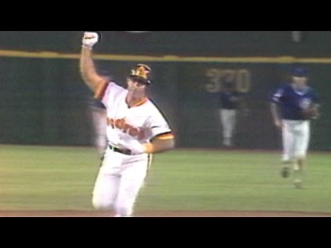 1984 NLCS Gm4: Garvey hits a walk-off homer