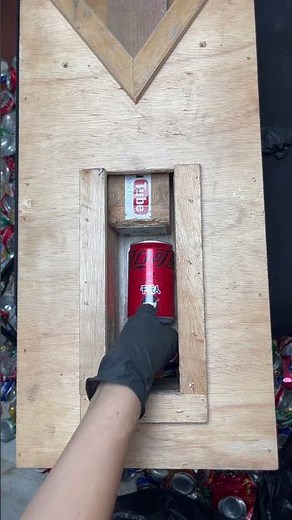 挑战全球压罐吉尼斯 #cancrushin #cancrushing #satisfying #drink”#ASMR#CansTV#云解压#解压#缓解压力#声音疗愈#FallintoShorts