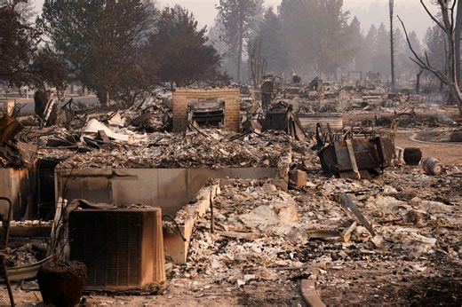 ‘It’s all burnt’: Spokane wildfire survivors tell their stories