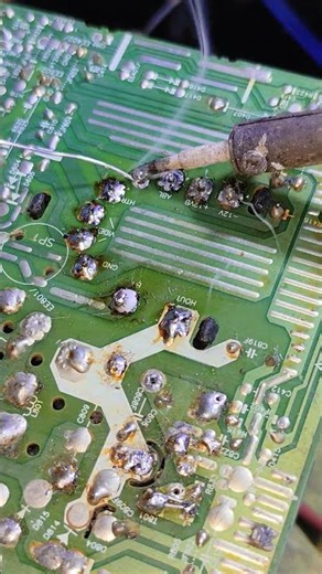 how to install a flyback/FBT transformer since the 18th century #soldering #repair #tv #old #fbt