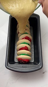 she cuts into it, its so CUTE | Janelle & Kate