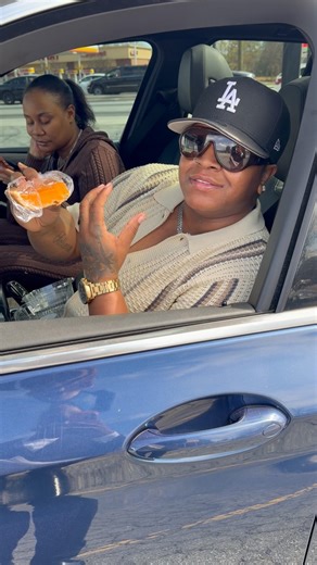 1st Timer review of Your #24carrotpie 🥧🫴🏾