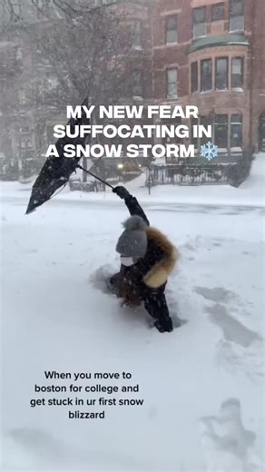 COMPLEX on Instagram: "My claustrophobic self could never 😮‍💨 [via/ amira_noor]"