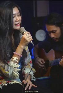 410K views · 22K reactions | တို့နည်းနည်းလေး ချစ်နေပြီ မညာပါ .....