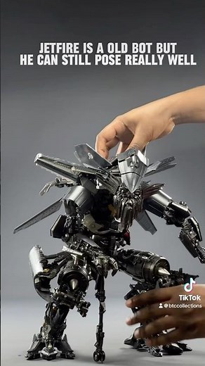 Review of the Transformers Jetfire from Revenge of the fallen made by Threezero. #transformers