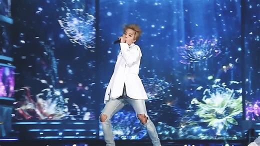 there's 10 years between the videos by the way and you can still edit him in one