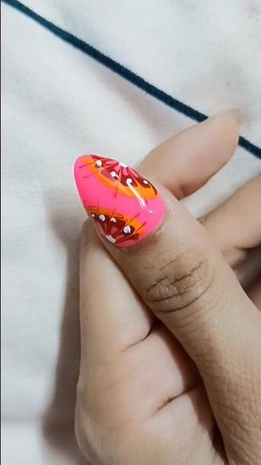 Striping tape nails 💅 😍 Easy nail art at home 💅 #nailart #simplenails #nails