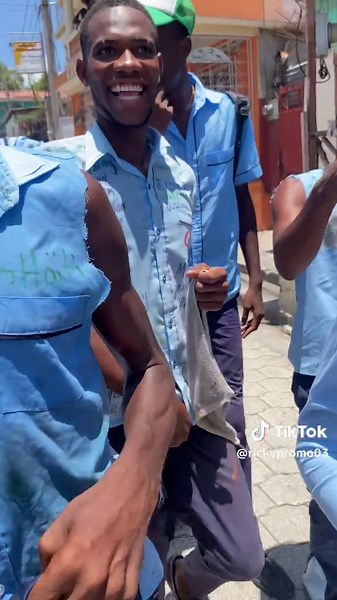 Yon ti avan gou😌 nu gn pou’n ateri sou sòl lan nu pap di ni ki jou ni kilè🙌🏻#lycee penchina de jacmel✨#creatorsearchinsight