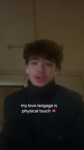 Vidéos de 𝐋𝐲𝐯𝐚𝐧 (@lyvan.eguuuu) avec original sound - lanay