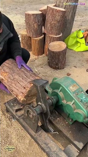 Amazing Rotary Firewood Splitter! One Log Turns into Firewood in Seconds