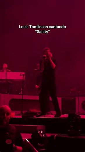 Louis Tomlinson canta "Sanity" en Barcelona | TMN #tmnbarcelona