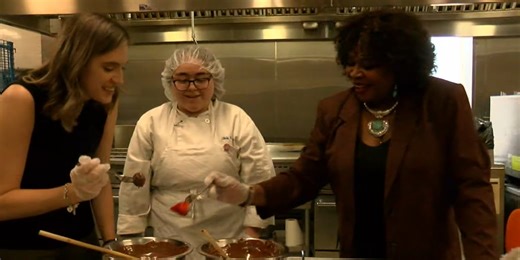 7News anchors get festive with Valentine’s Day chocolate dipping