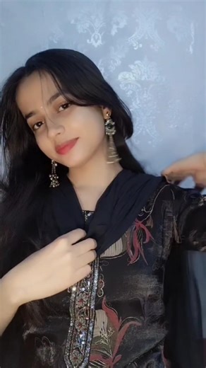 it's worth the hype😭🤌🏻#trendingshorts #viral #youtubeshorts #fyp #earrings #slayypoint