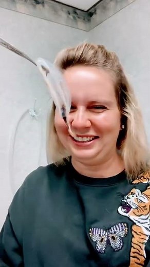 Septoplasty Splint Removal. Sinus Nose Surgery. (BOOGER warning!)