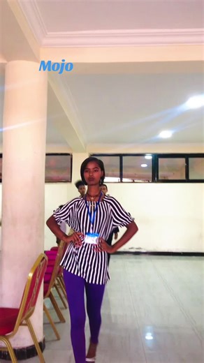 Join Unique Modeling School for Fashion Success