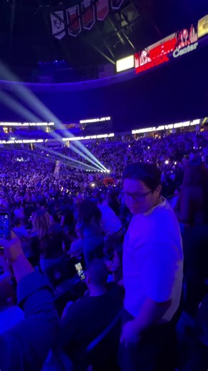 El burro negro (@burronegro_roy)’s videos with original sound - El burro negro