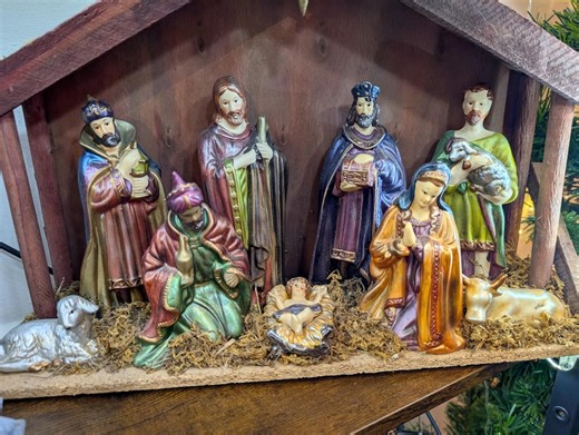 Vintage Nativity Set in Wooden Stable - Complete Christmas Crèche - Etsy UK