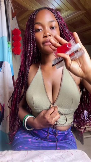 Mini Tuto Make up rapide avec 4 produits ! Comment utiliser 4 produits pour un maje up parfait 👍 #makeuptips #glossylips #yaoundecameroun🇨🇲🇨🇲 #doualacameroun🇨🇲 #cleangirlmakeup