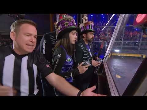 2019 Battlebots Semifinal: Deathroll Vs Witch Doctor