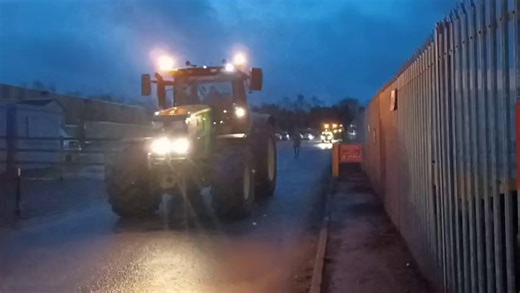 Sam Stables of We Are Farming Minds is off to London from Ross livestock market to raise awareness and money for farming mental health! He aims to get to London to the Farmers Club on Whitehall by Friday morning, covering a distance of over 140 miles. More 👇 | Hereford Times