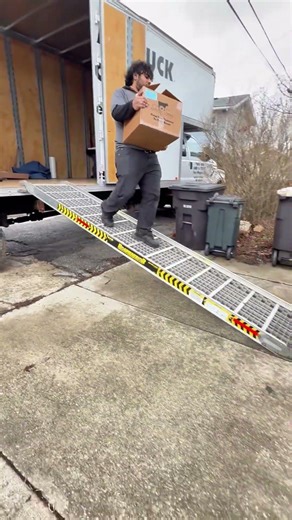 Care that goes the distance. 🚚👍