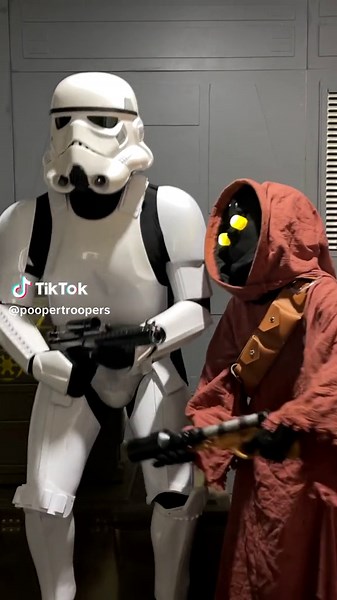 Nuts Cosplay Fail: Somebody Once Told Me About This Painful Star Wars Mishap