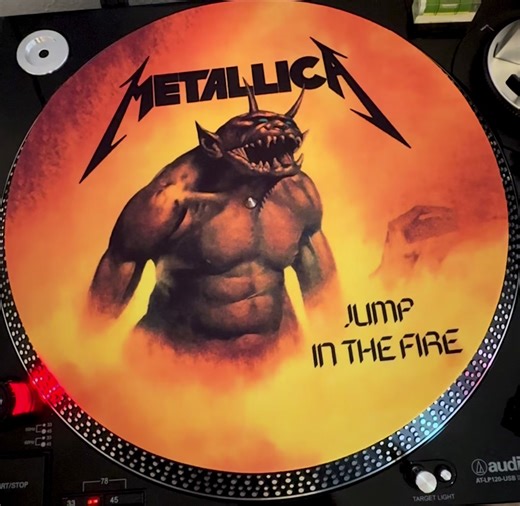 METALLICA - Do you even like Kill ‘em All ? Personalize your Turntable with a Custom Slipmat. Visit our eBay store (SlipmatKing) and choose from 700 designs… Or get one with any artwork you provide. #Slipmat #vinyl #heavymetal #thrashmetal #metal