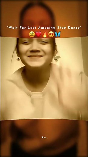 Nilli Pari Pilli Pari || Girl's Dance || WhatsApp (Lyrics) Dance Status || #shorts