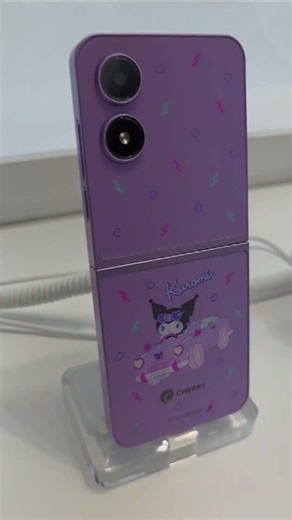 The Frog Pocket2 is an Android flip phone with builtin qwerty keyboard in the lower half