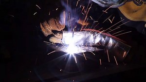 How often do you stick weld? The newest addition to ESAB's filler metal lineup is here. ESAB 7018-1 Prime VacPac electrodes meet AWS E7018-1 H4R requirements and are designed to provide good slag release, weld puddle control and a higher deposition rate in a variety of applications. Shop Now: https://www.esabasia.com/asia/en/products/filler-metals/specialty-alloys/index.cfm | ESAB Asia Pacific