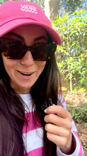 5.1K views · 254 reactions | Track 3 - ‘BEAUTIFUL EYES’ not long till this album drops! go order your copy  https://amyshark.lnk.to/SundaySadness | Amy Shark | Facebook