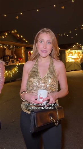 Parler avec ce genre de personne, c’est pas simple Les deux tenues viennent de la colle...