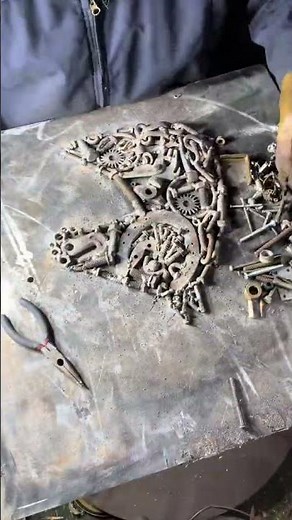 Crafting a Metal Horse Sculpture from Scrap Parts