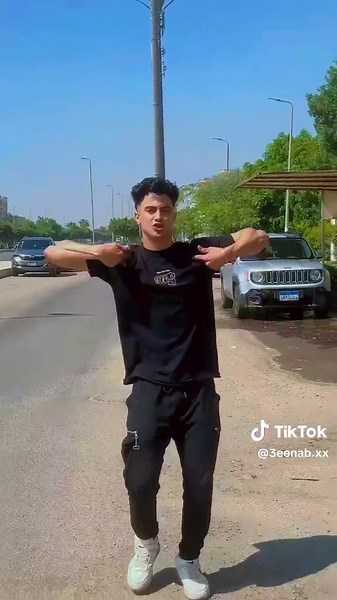 فيديوهات أنشأها عناب🍇❤️‍🔥 (@3eenab.xx) باستخدام original sound - مصطفي عنبه - Mostafa 3enba