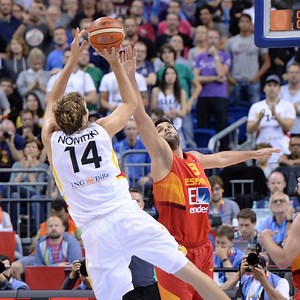 534K views · 504 reactions | A legendary ending to an absolute #EuroBasket classic! Re-watch the 2005 Semi-Final between  and  tonight!  19:00 GMT | FIBA EuroBasket | Facebook