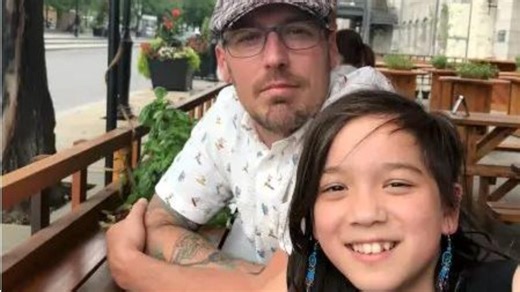 Acuzatii grave la adresa Roblox: tatal unei adolescente de 16 ani sustine ca fiica sa a fost manipulata online pana la sinucidere