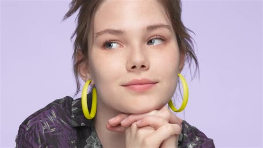 You deserve to #OwnYourSpace…whether you’re at home or on the go. ✨ A new way to express yourself with the tech you already love, the minimalist, ultra-lightweight Logitech K380 and Pebble are officially available in three fresh colors: 💜🍋 Lavender Lemonade ⏳ Sand 🫐 Blueberry (for Mac) | Logitech