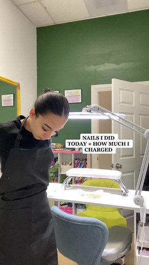 Valentine's Day Nail Sets | Nail Tech Pricing Guide