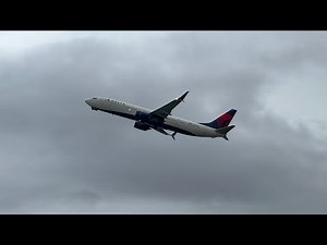 Evening Plane Spotting at Daytona Beach International Airport (11/8/2024)