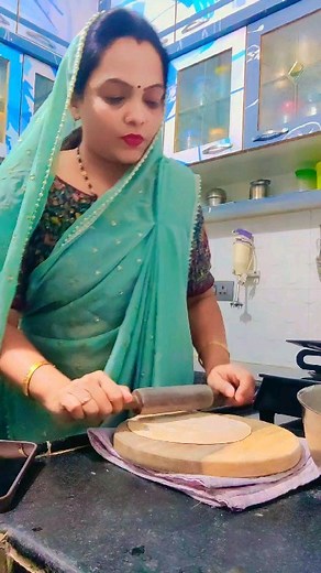 ༺👑ѕυкι¢нσυ∂нαяу 👑༻ on Instagram: "#sukichoudhary #marwadi tho marwadi hai😂"