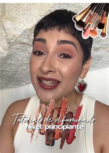 Te traigo un tutorial de difuminado para principiantes ✨🤩 #tutorialdemaquillaje #maquillajeparaprincipiantes #sombrasdeojos #makeuptutorial