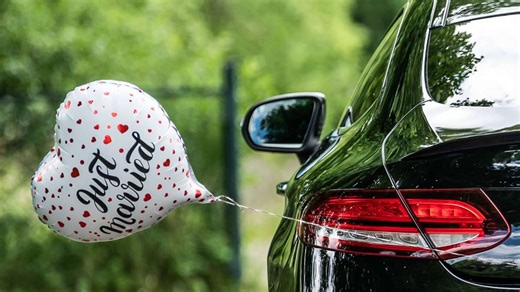 Schüsse aus Auto in Esslingen: Polizei stoppt Hochzeitskorso