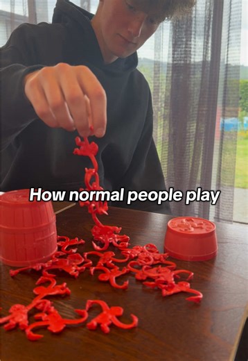 How normal people play Barrel of Monkeys … versus my version. #sculpture #artresidency #artistsoftiktok #postingeveryday #performance