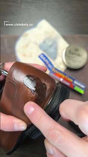 Scuffed leather shoes / #repair with Saphir Renovatrice cream ♥️