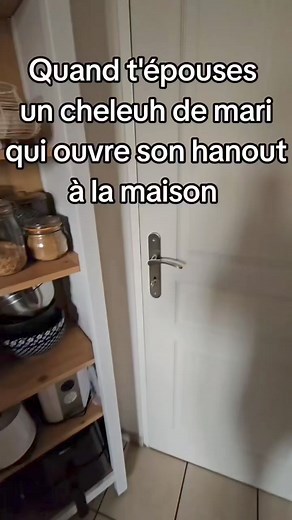 📢 Tu as jusqu'au 3 juillet, pour tester gratuitement l’adhésion @lafourchebio en utilisant le code promo ALIFEBONPLAN ➡️ Gratuit les 30 premiers jours, tu peux résilier avant de passer à l'adhésion alors profites-en ! 🤫 ➡️ De toute façon tu seras convaincu avant la fin de ton test. ➡️ L'adhésion annuelle passe à 29€ au lieu de 59€ Et toi ? Est ce que tu stockes ? La légende raconte que c'est à cause de ceux qui stockent qu'il y a des pénuries dans les supermarchés La réalité, elle, raconte que