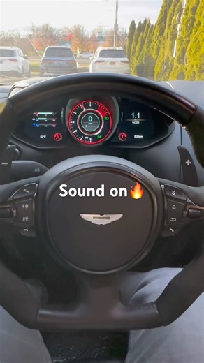 V8 Engine Sound🔥Check out the drive modes in the Aston Martin Vantage! #shorts #automobile