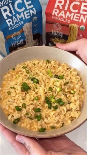CREAMY SPICY PEANUT RAMEN NOODLES 🍜🔥 | EASY GLUTEN-FREE RAMEN