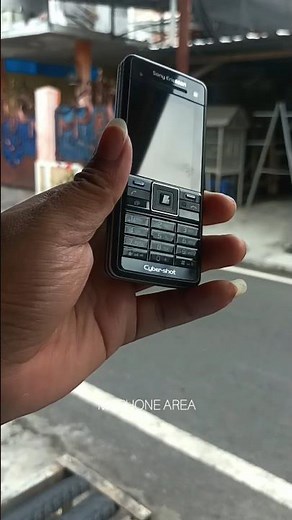 Candy bar phone #oldsonyericsson #oldphone