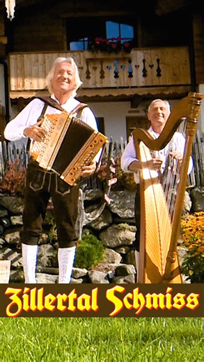 𝐖𝐢𝐫 𝐥𝐢𝐞𝐛𝐞𝐧 𝐕𝐨𝐥𝐤𝐬𝐦𝐮𝐬𝐢𝐤‼ 😍🫶🎶 Darum veröffentlichen wir regelmäßig unsere beliebten 𝐊𝐮𝐫𝐳𝐯𝐢𝐝𝐞𝐨𝐬 (𝐒𝐡𝐨𝐫𝐭𝐬) auf Facebook. 𝐇𝐄𝐔𝐓𝐄: Ein Ausschnitt aus dem Hit "Wann da Auerhahn balzt" 🐓 von 𝐙𝐢𝐥𝐥𝐞𝐫𝐭𝐚𝐥 𝐒𝐜𝐡𝐦𝐢𝐬𝐬 🪗 Hier geht’s zum Musikvideo 👉 https://youtu.be/fxSilREKk68 👉 Schreibt uns in die Kommentare, wie es euch gefällt und wenn ihr mehr davon sehen wollt, lasst ein Like da 👍😊 Wir freuen uns ❤️ ‼AUFGEPASST‼ Nichts verpassen und unseren YouTu